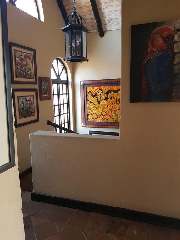 Izimbali Lodge And Restaurant Ermelo Exterior photo